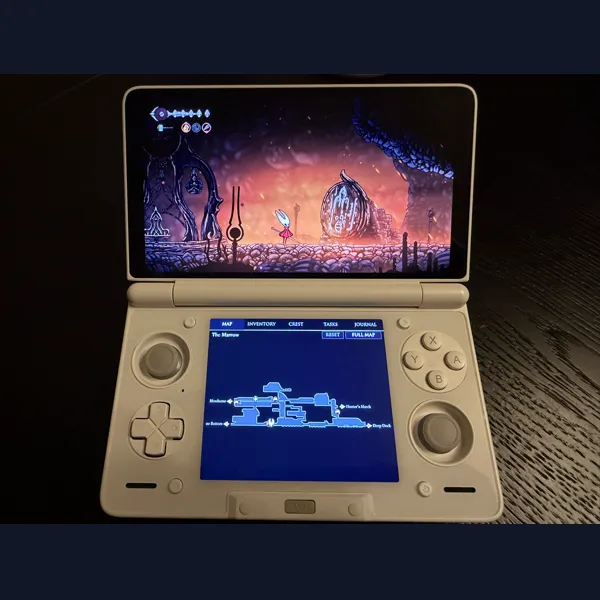 Hollow Knight: Silksong Dual-Screen Android Port
